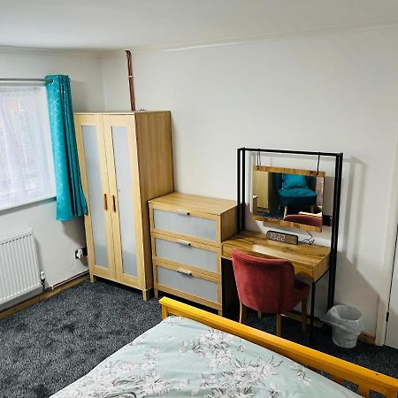 Cozycomfy Apartment لايستر المظهر الخارجي الصورة