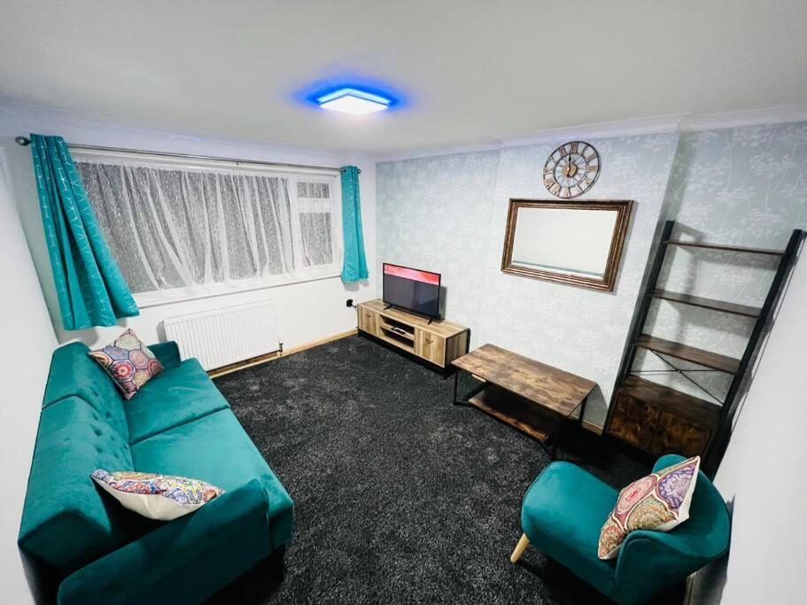 Cozycomfy Apartment لايستر المظهر الخارجي الصورة